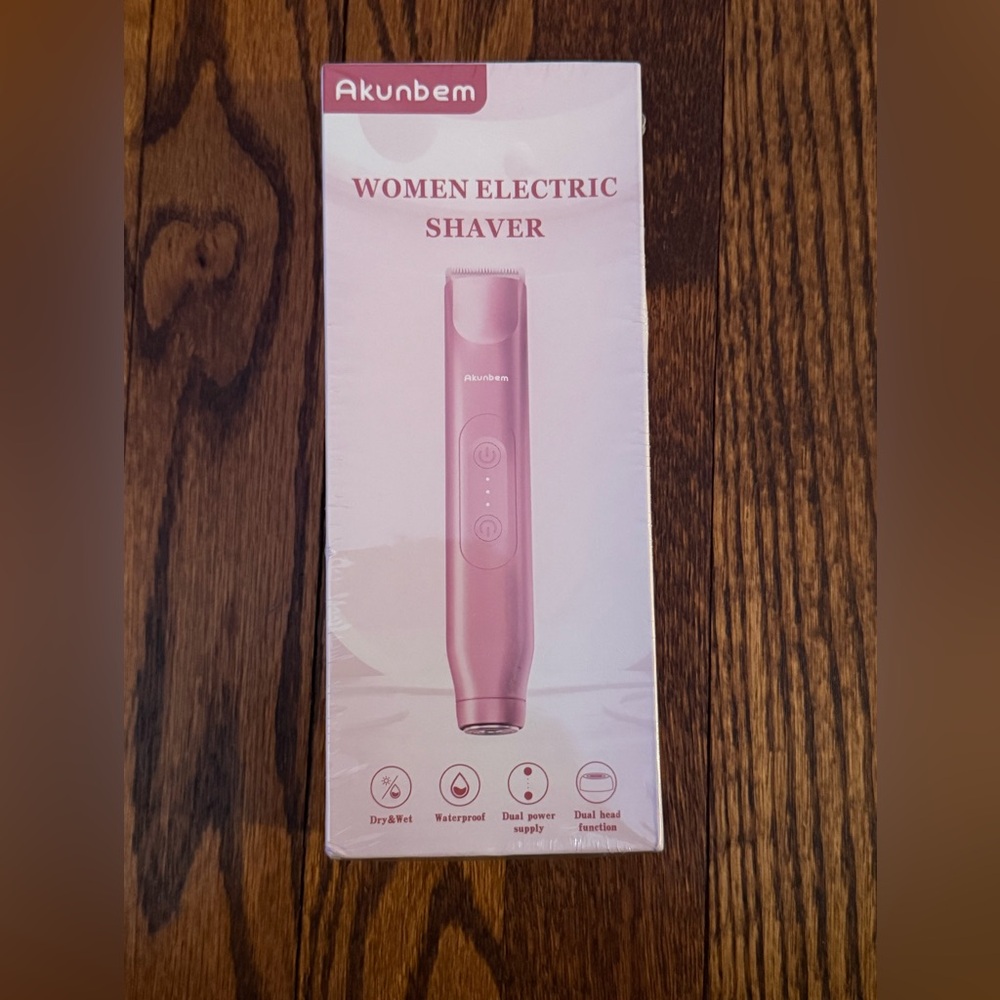 New / sealed TikTok viral bikini shaver